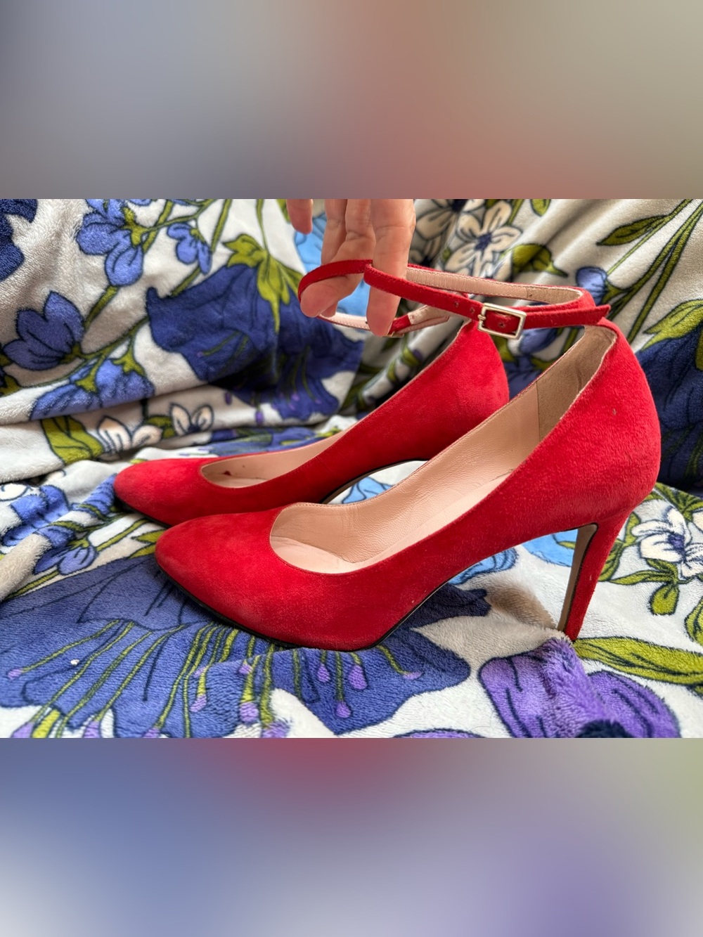 kate spade “Dakota” Red Suede Ankle-Strap Pointed-Toe Pumps (7)